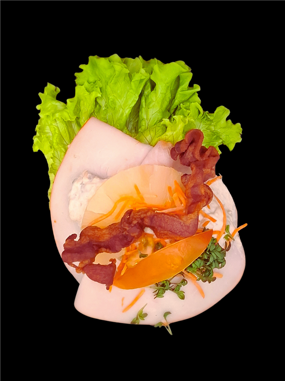 Smørrebrød m. kalkunbryst og hønsesalat